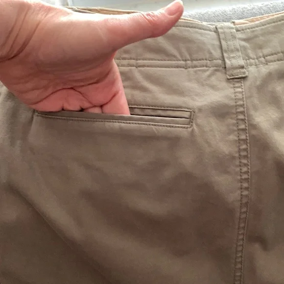 Eddie Bauer light olive brushed cotton stretch midi skirt sz8 w back vent - Picture 6 of 9